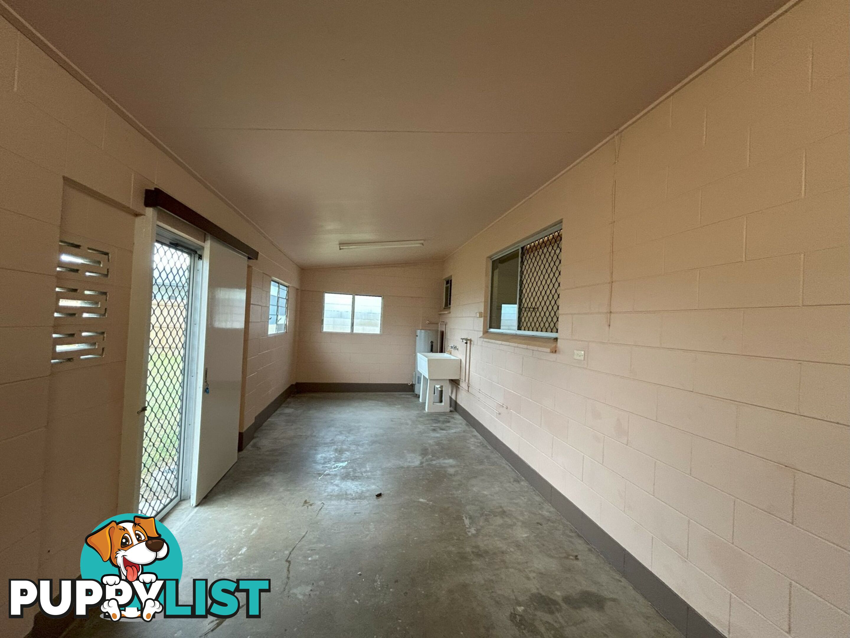 35 Koch Street MOOROOBOOL QLD 4870