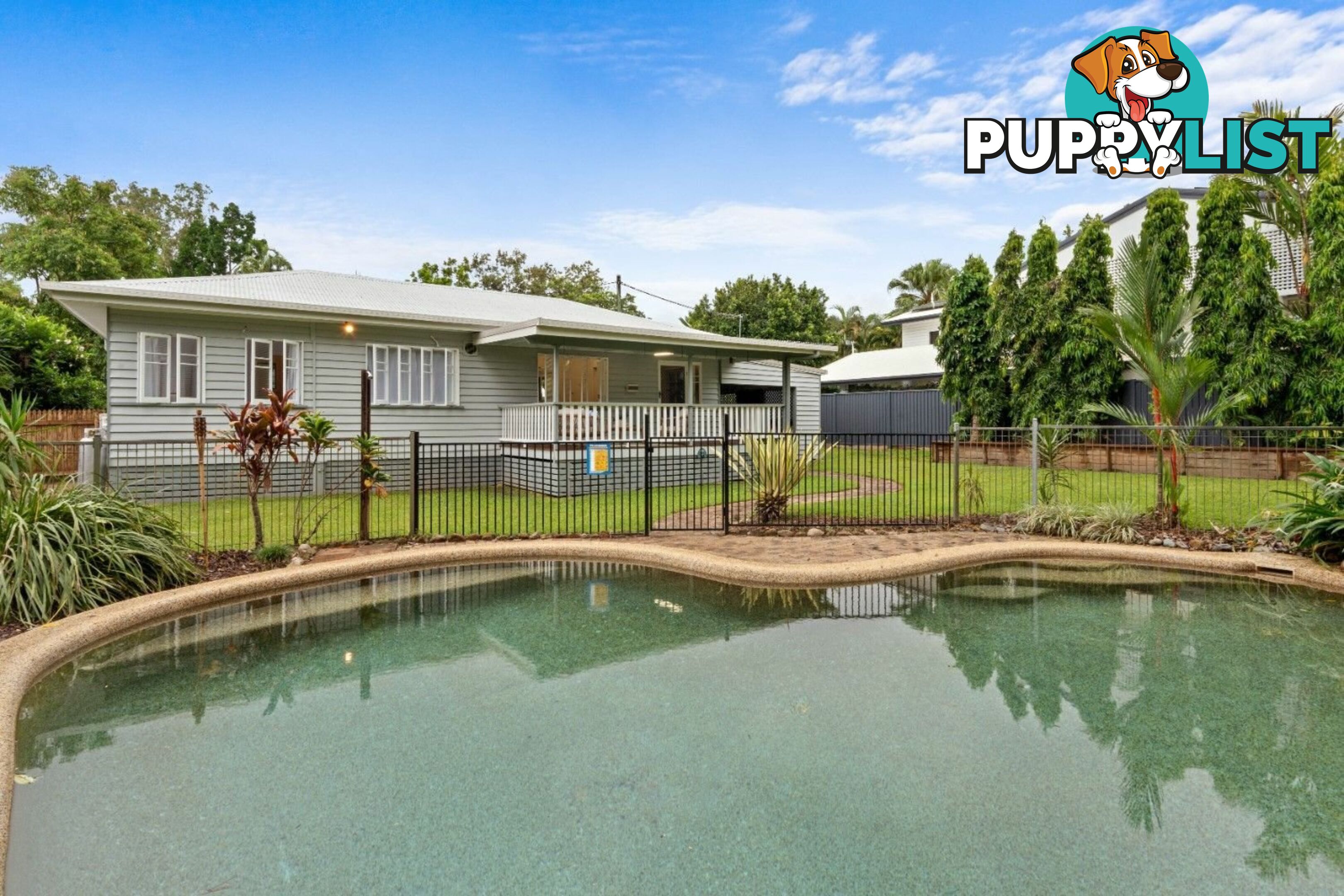 32 Nolan Street WHITFIELD QLD 4870