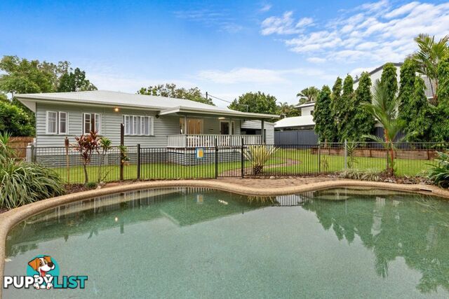 32 Nolan Street WHITFIELD QLD 4870