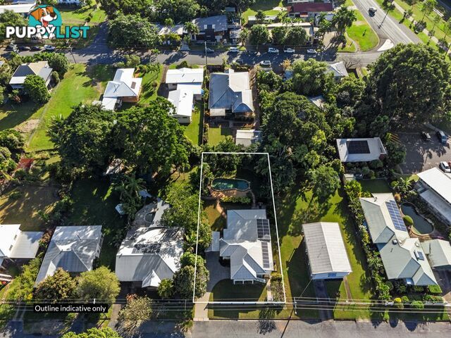8 Dalgety Street STRATFORD QLD 4870