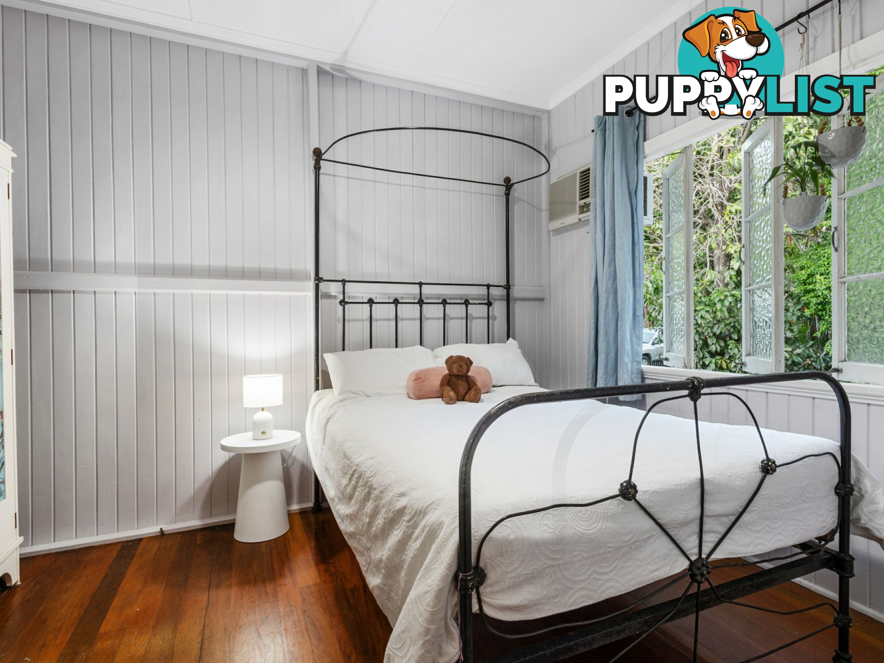 8 Dalgety Street STRATFORD QLD 4870