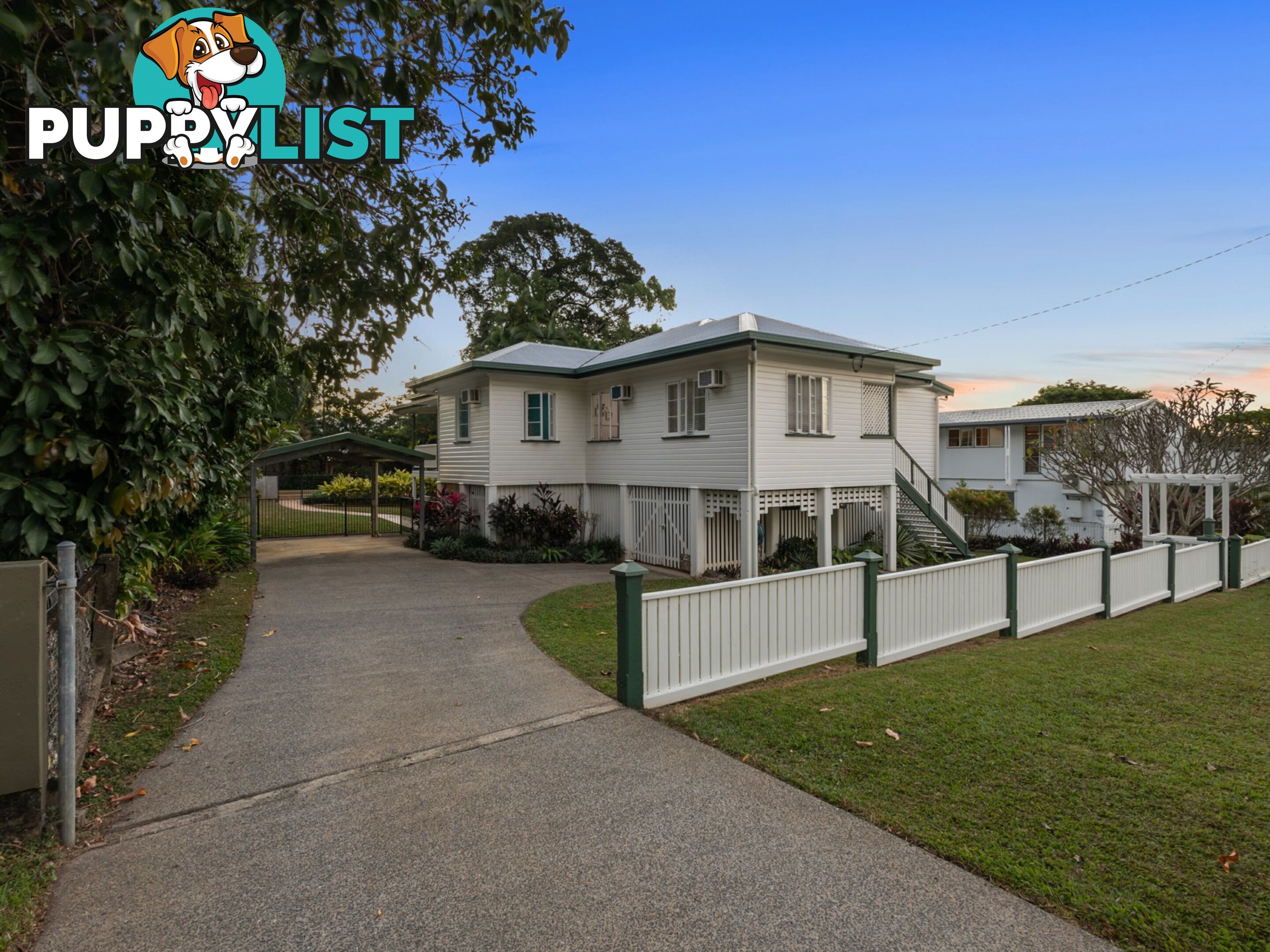 8 Dalgety Street STRATFORD QLD 4870