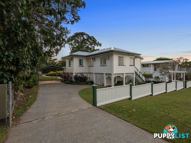 8 Dalgety Street STRATFORD QLD 4870