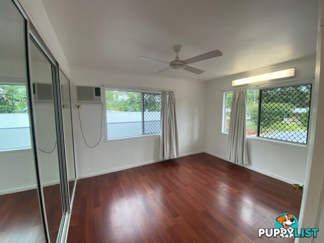 1 Torrance Avenue EDGE HILL QLD 4870