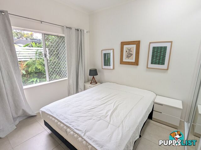 2 Iona Close EDGE HILL QLD 4870