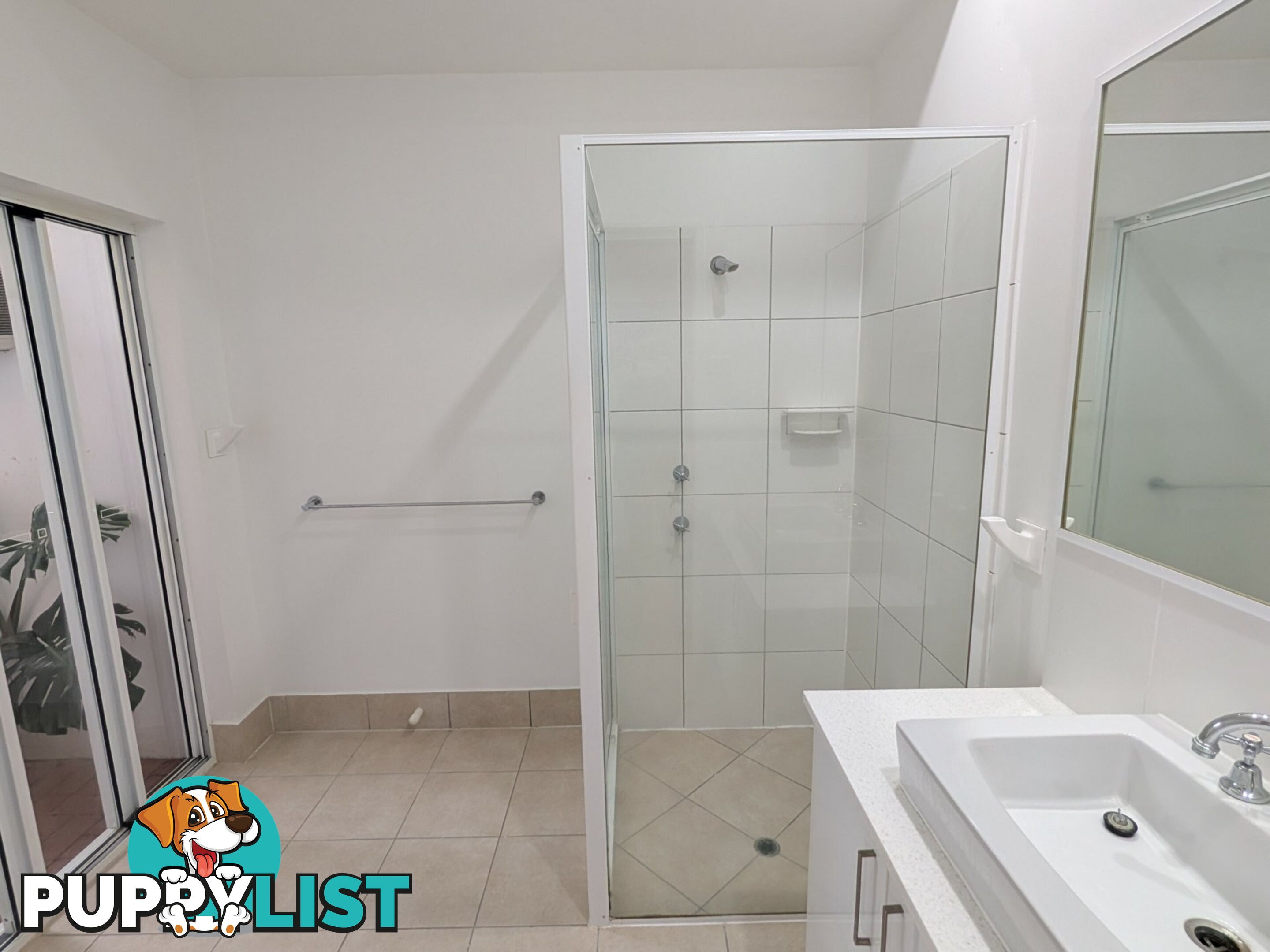 2 Iona Close EDGE HILL QLD 4870