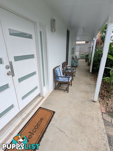 2 Iona Close EDGE HILL QLD 4870