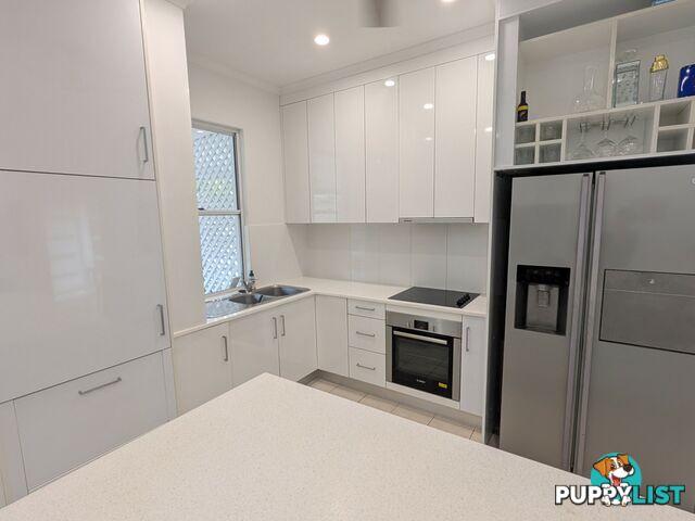 2 Iona Close EDGE HILL QLD 4870