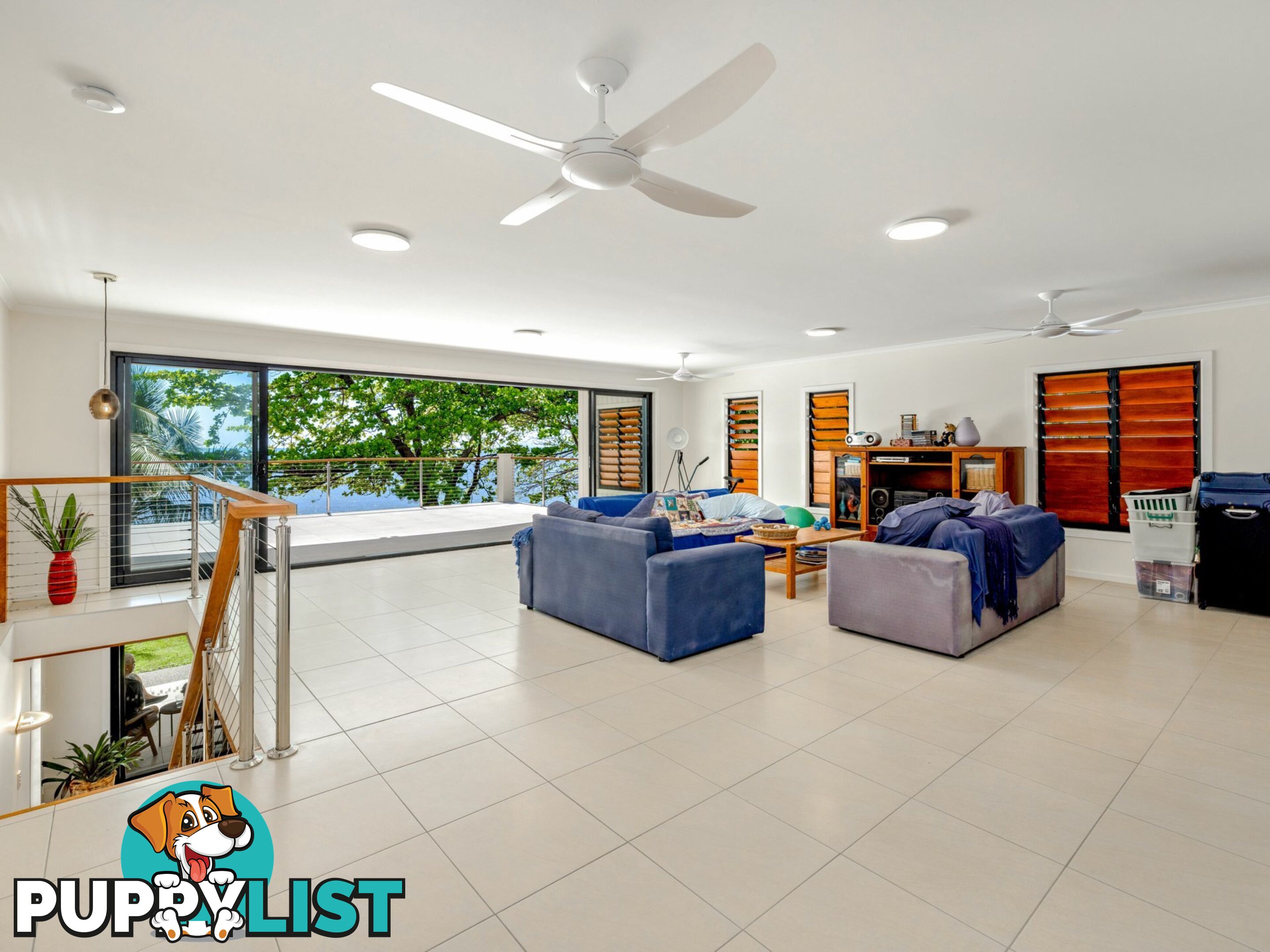 56 Hibiscus Lane HOLLOWAYS BEACH QLD 4878