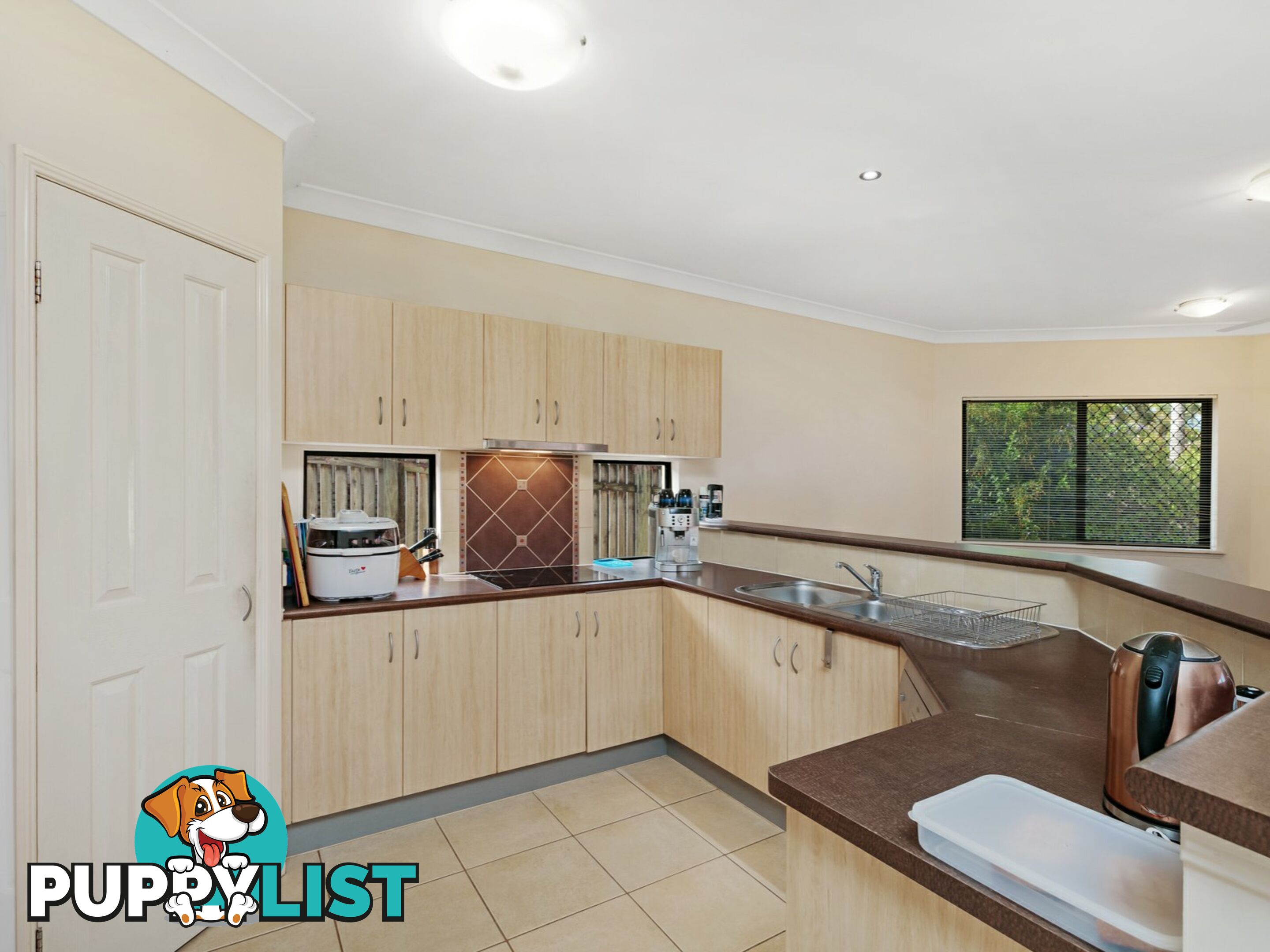 4 Taringa Street BRINSMEAD QLD 4870