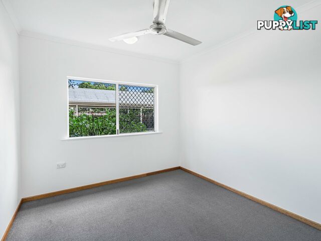 2/13 Springfield Crescent MANOORA QLD 4870