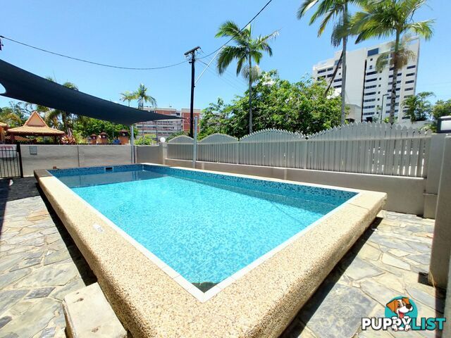 10/211 Lake Street CAIRNS NORTH QLD 4870