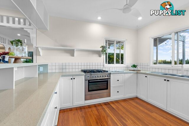 14 Atherton Street WHITFIELD QLD 4870