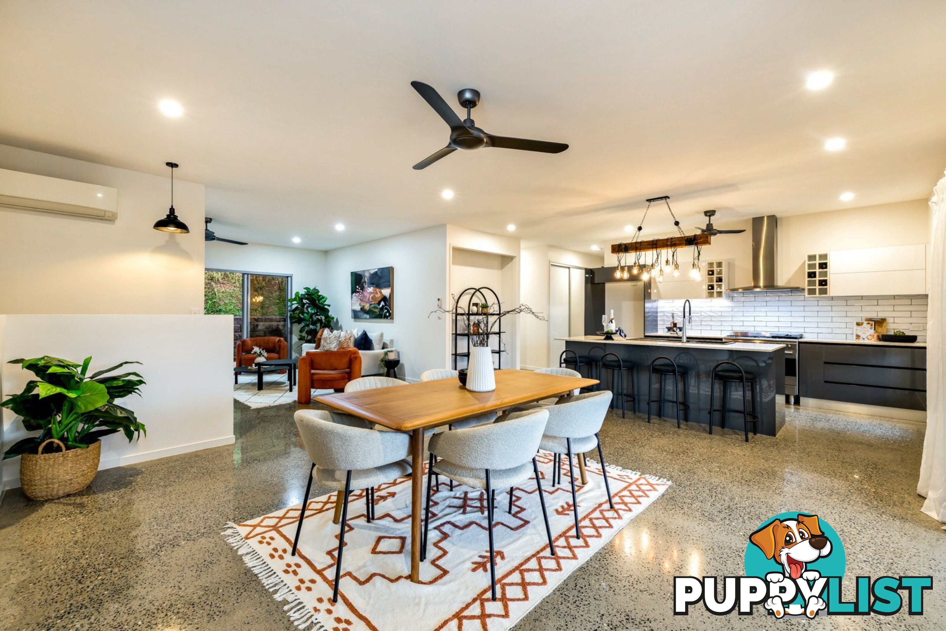 12 Barringtonia Close REDLYNCH QLD 4870