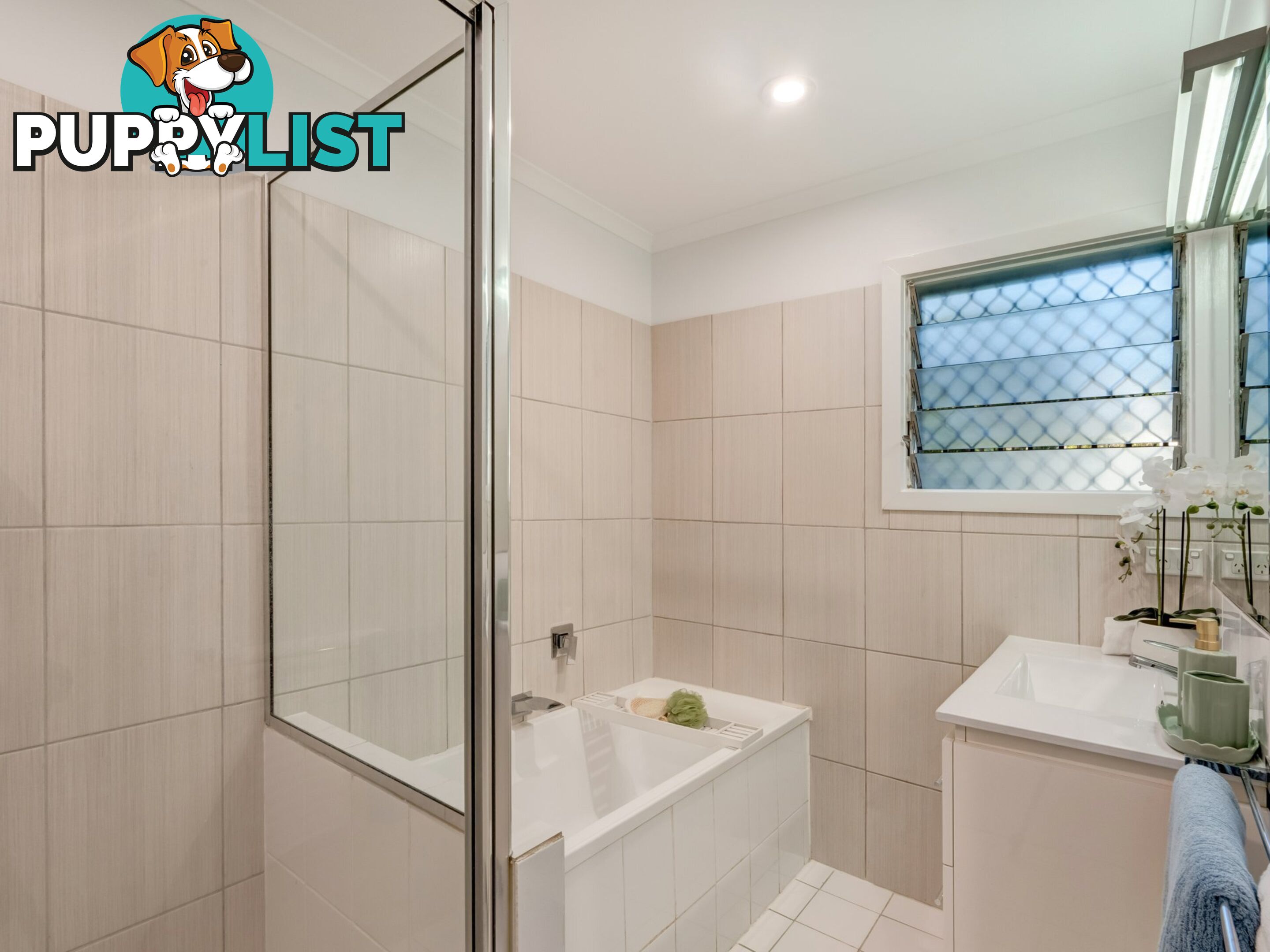 150 Russell Street EDGE HILL QLD 4870