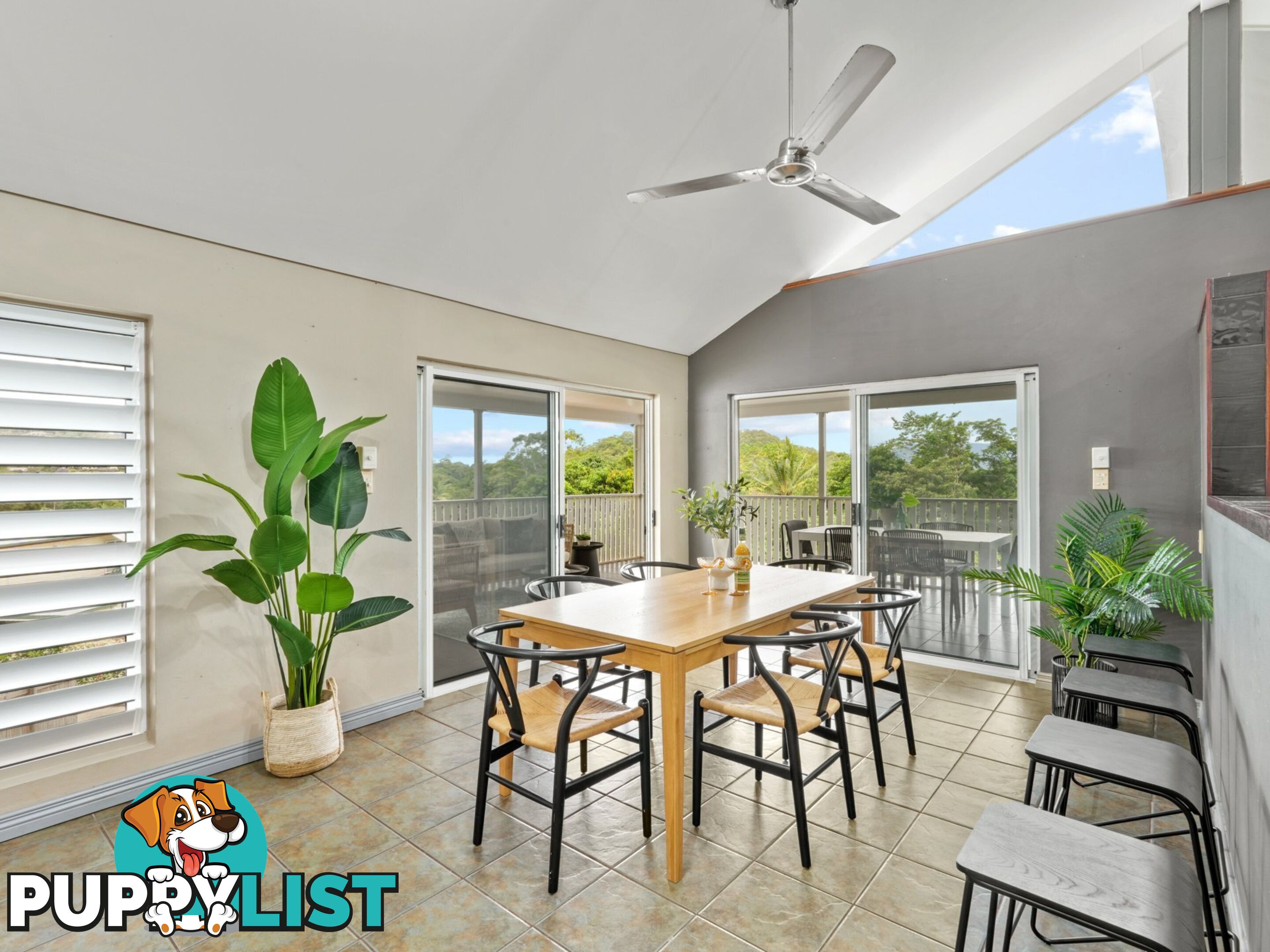 6 Harrison Close KANIMBLA QLD 4870