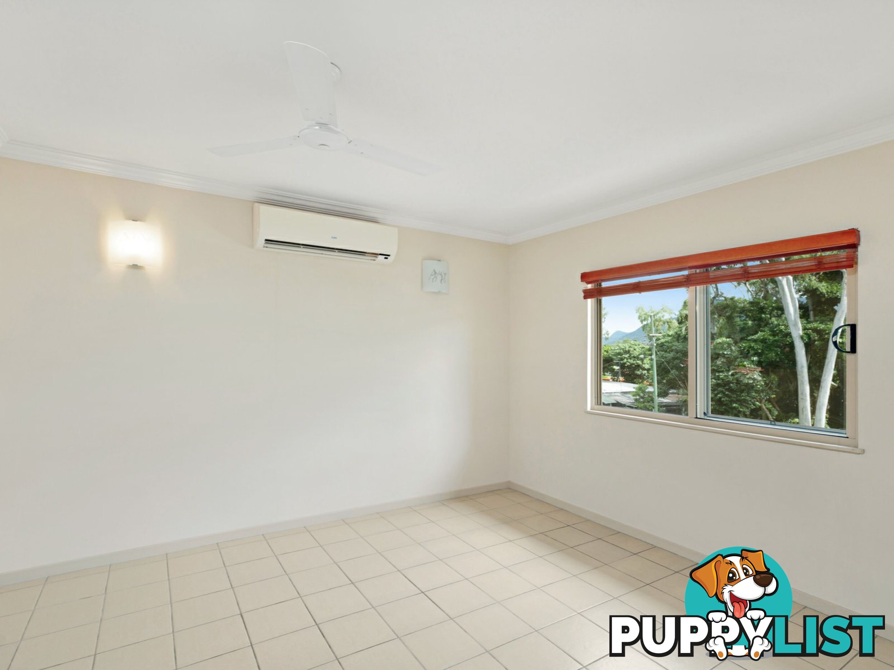 204/22-24 Ward Street MOOROOBOOL QLD 4870