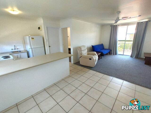 10/211 Lake Street CAIRNS NORTH QLD 4870