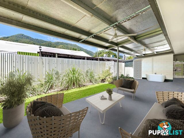 2/12 Valmadre Street CARAVONICA QLD 4878