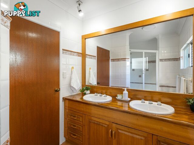 12 Staghorn Close KAMERUNGA QLD 4870