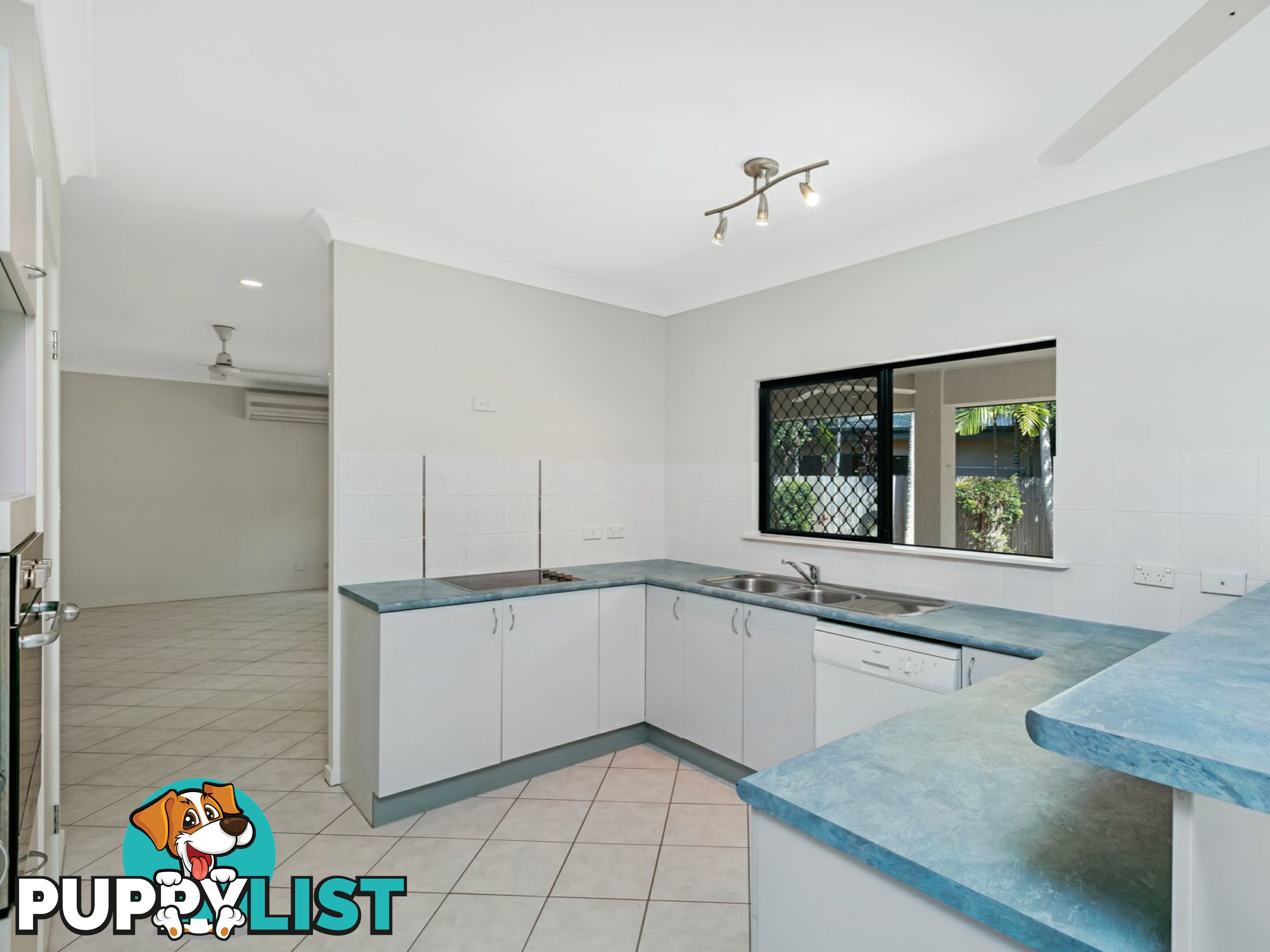 2 Venice Close KEWARRA BEACH QLD 4879