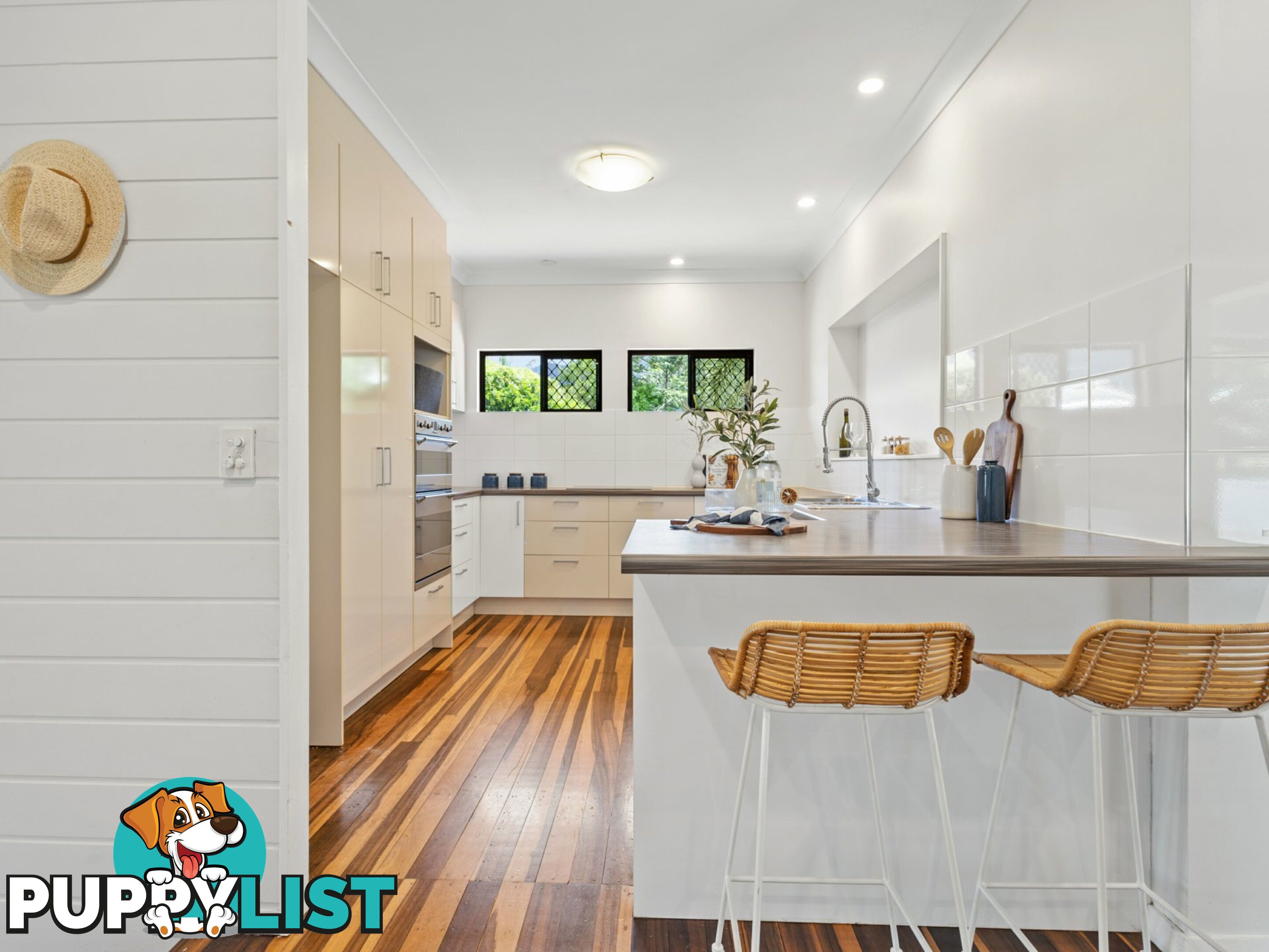 82-84 Toogood Road WOREE QLD 4868