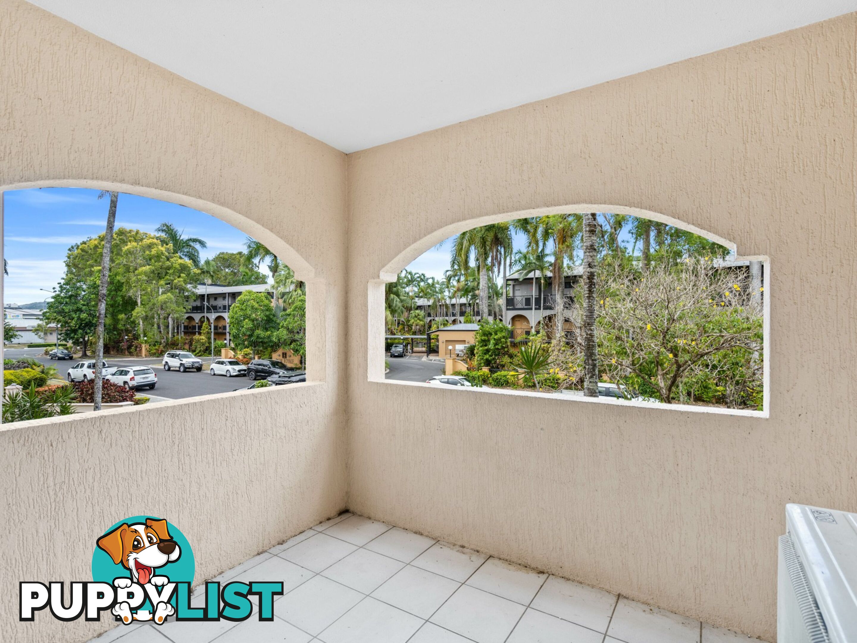 2/2 Chester Court MANUNDA QLD 4870