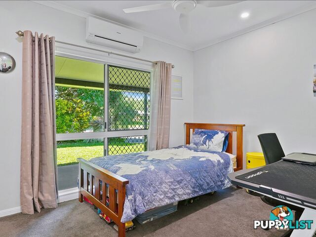 5 Thetford Close CLIFTON BEACH QLD 4879