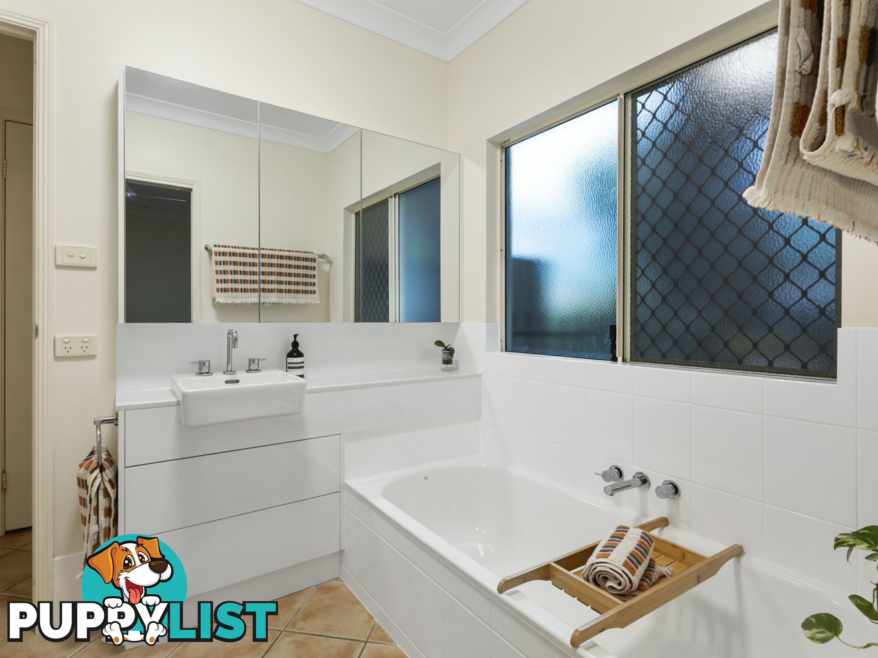 17 Stratford Chase STRATFORD QLD 4870