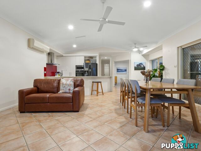 17 Stratford Chase STRATFORD QLD 4870