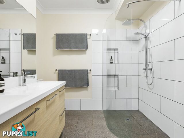 17 Stratford Chase STRATFORD QLD 4870
