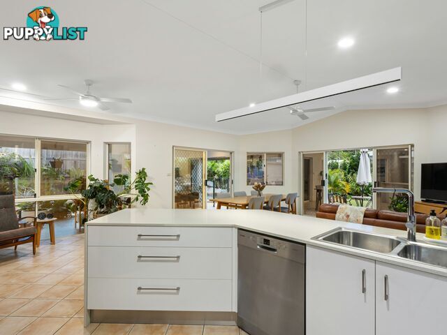 17 Stratford Chase STRATFORD QLD 4870
