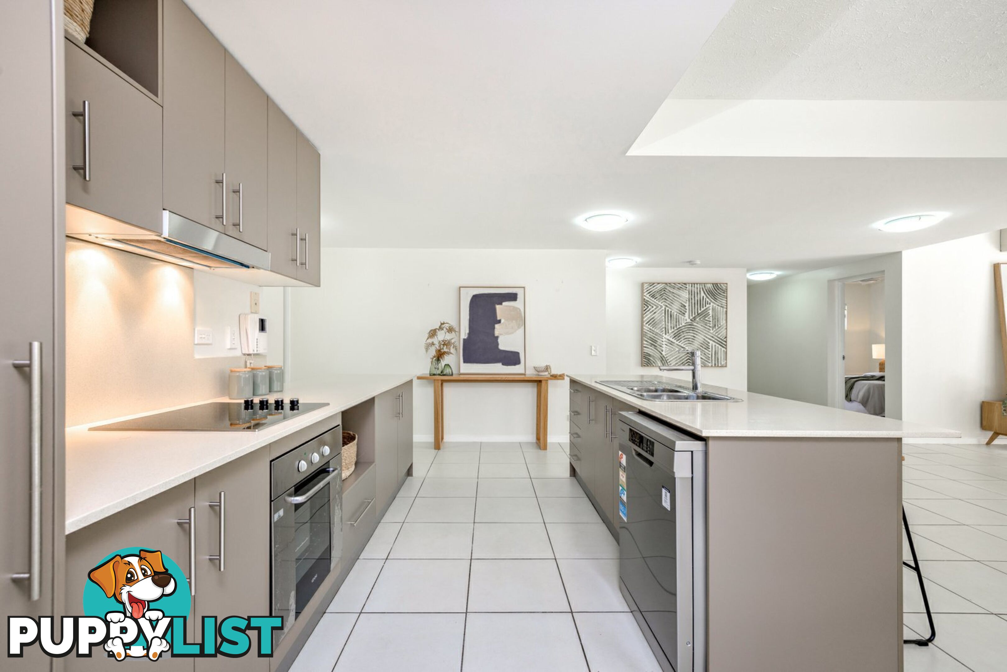 1/110-114 Collins Avenue EDGE HILL QLD 4870