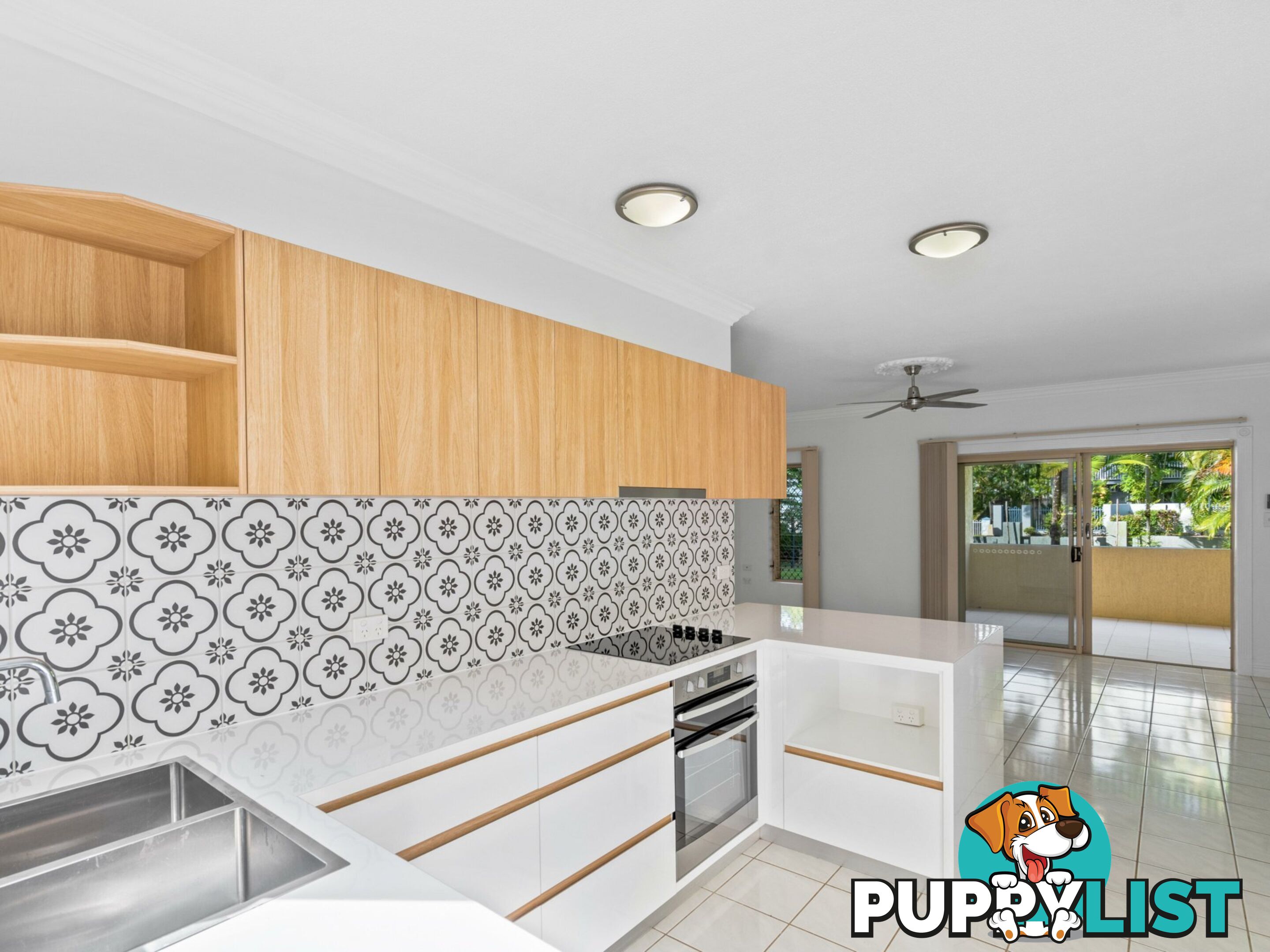 4/2-4 Springfield Crescent MANOORA QLD 4870