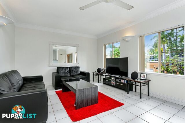 2/2 Chester Court MANUNDA QLD 4870