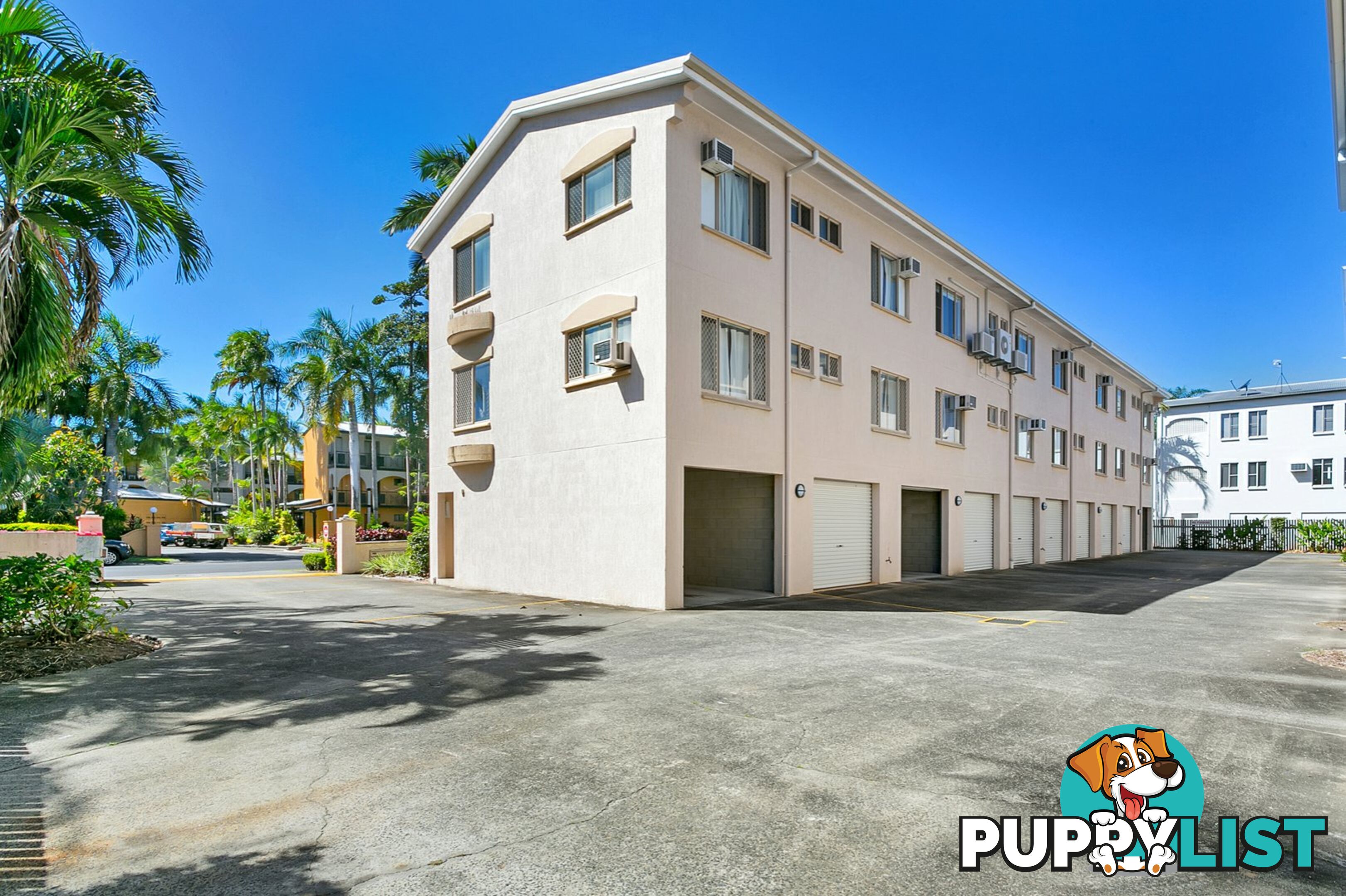 2/2 Chester Court MANUNDA QLD 4870