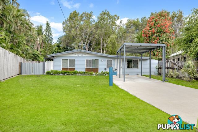 18 Moonah Street HOLLOWAYS BEACH QLD 4878