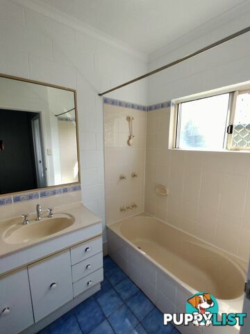 28 Avondale Street MOUNT SHERIDAN QLD 4868