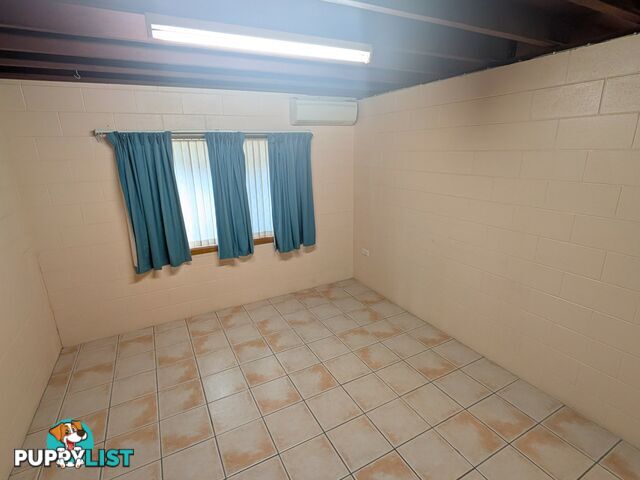 5A Carnation Drive MOOROOBOOL QLD 4870