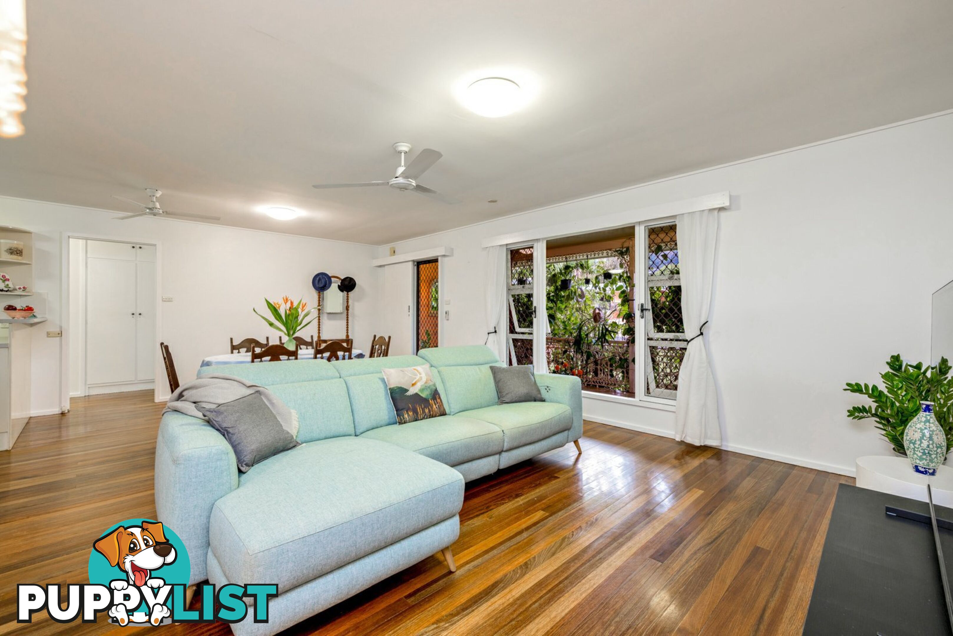 11 Hillview Crescent WHITFIELD QLD 4870