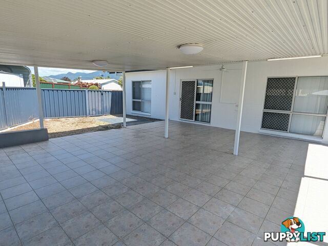 4 Idaho Close WHITE ROCK QLD 4868
