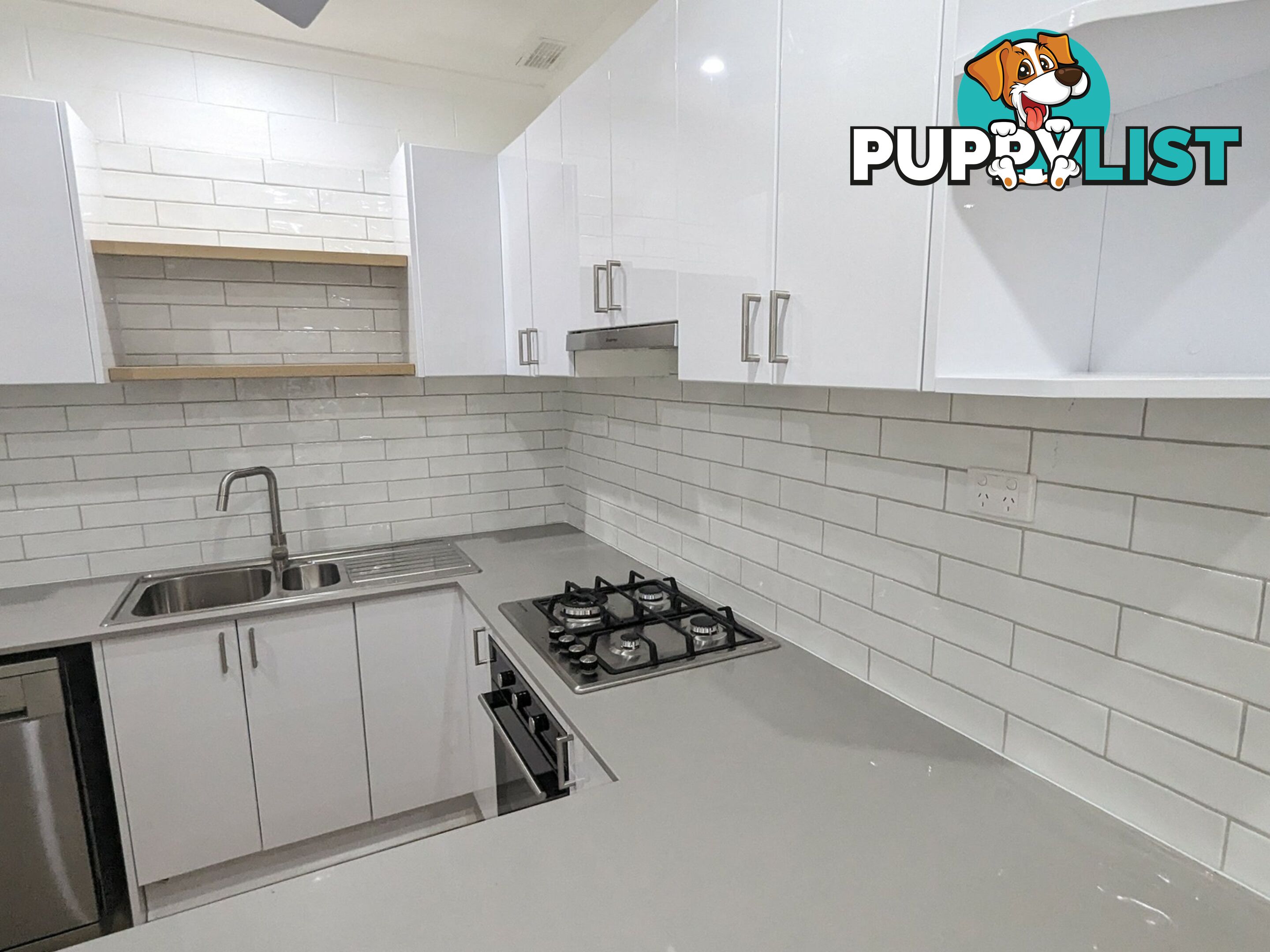 4 Idaho Close WHITE ROCK QLD 4868
