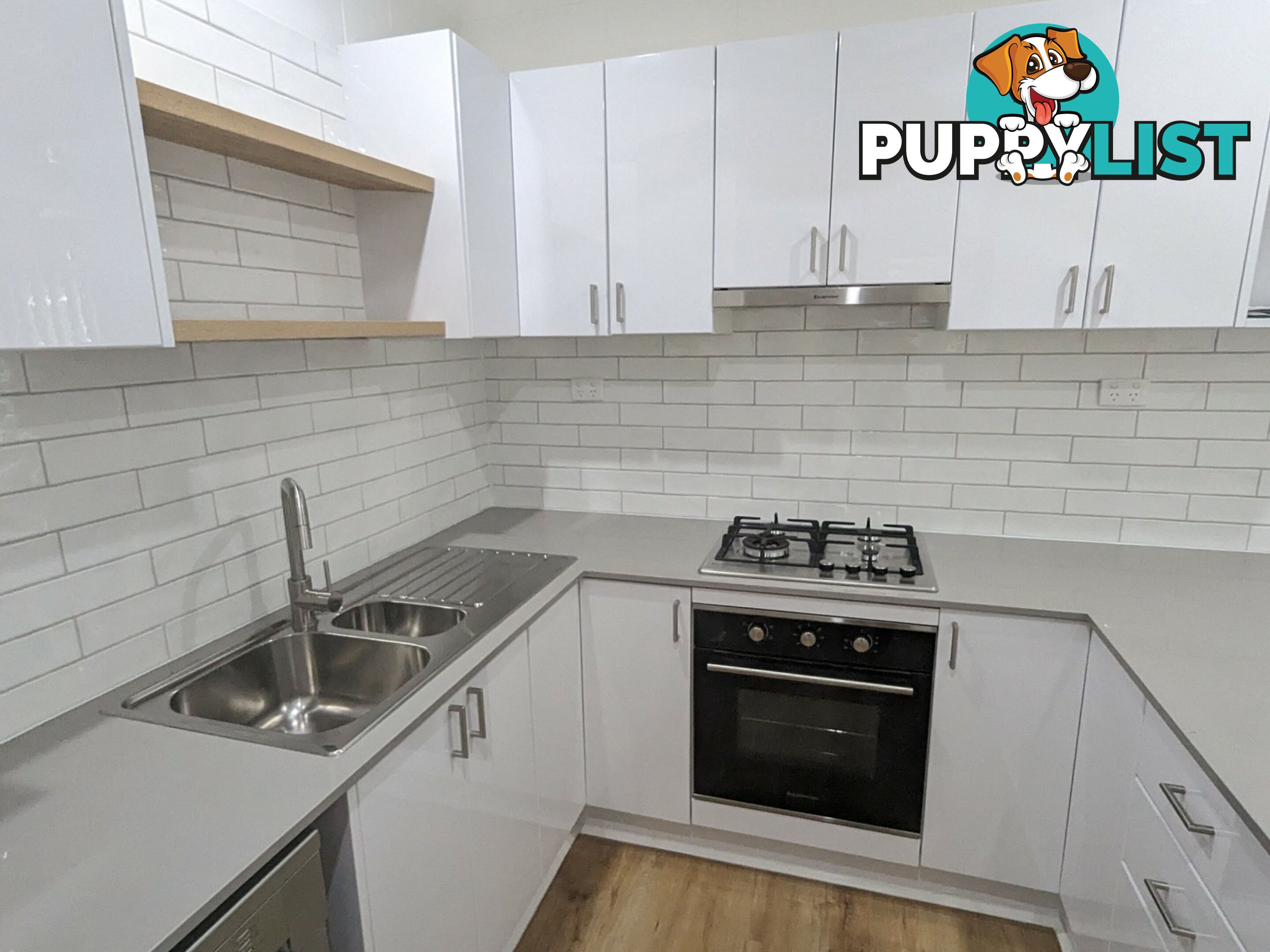 4 Idaho Close WHITE ROCK QLD 4868