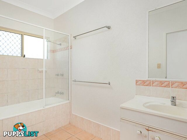 11 Shamrock Avenue BRINSMEAD QLD 4870