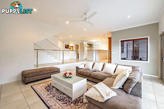 10 Sergeant Street KANIMBLA QLD 4870