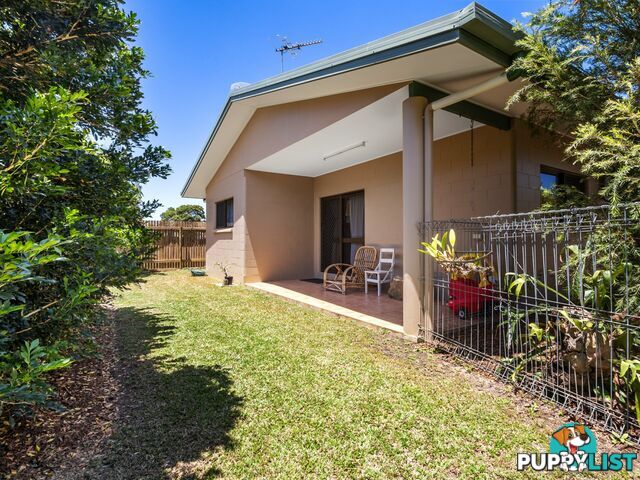 1 & 2/8 Kangaroo Street BENTLEY PARK QLD 4869