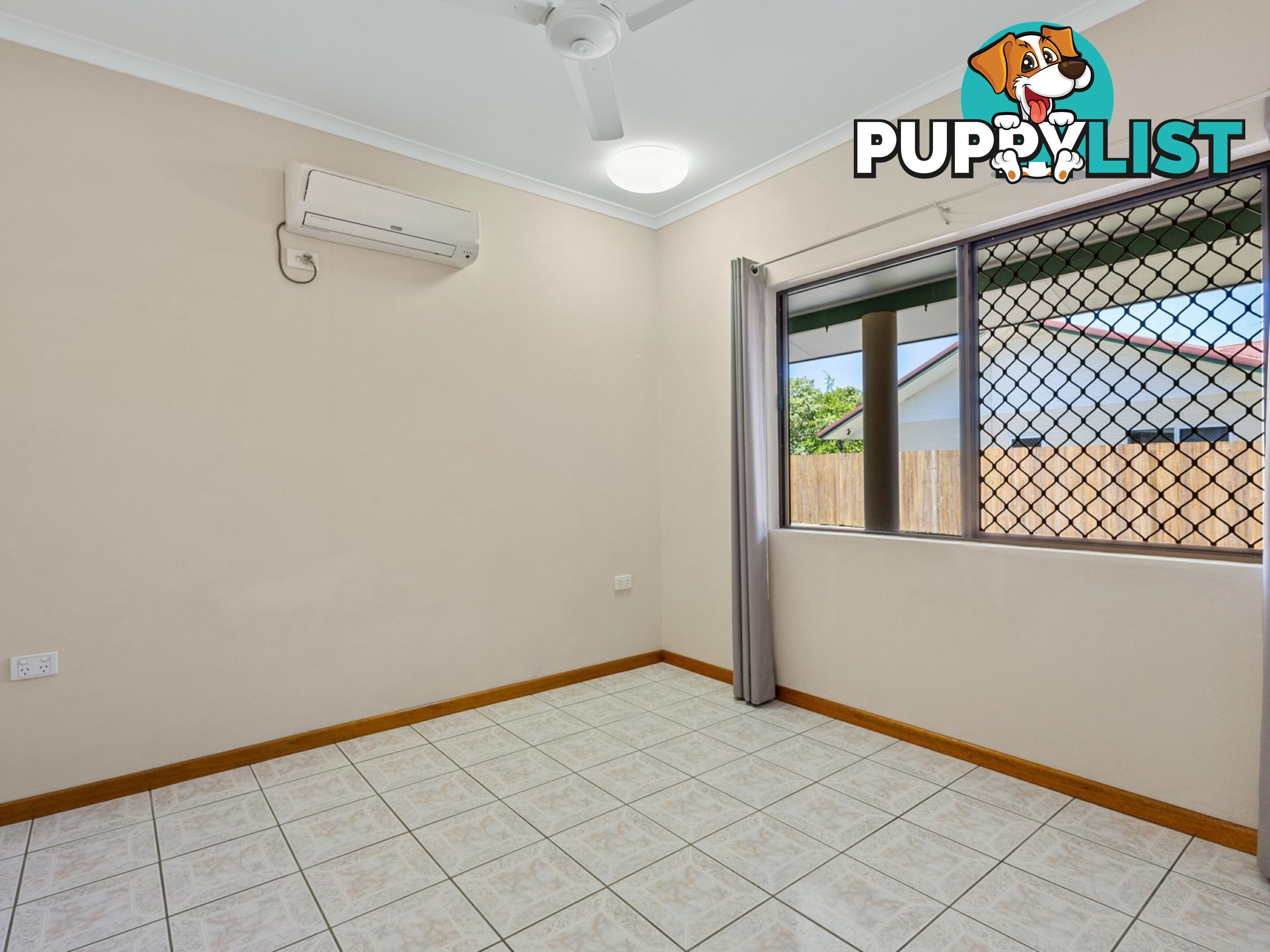 1 & 2/8 Kangaroo Street BENTLEY PARK QLD 4869