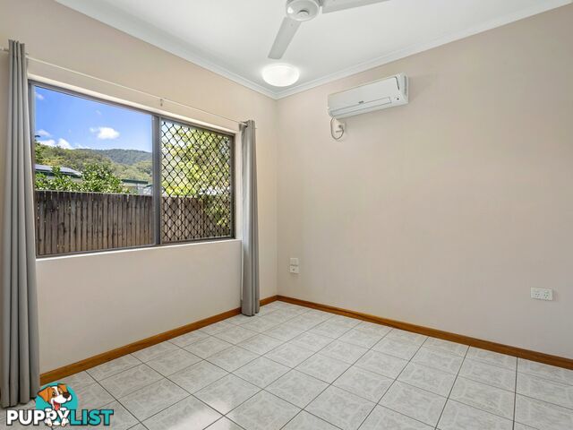 1 & 2/8 Kangaroo Street BENTLEY PARK QLD 4869