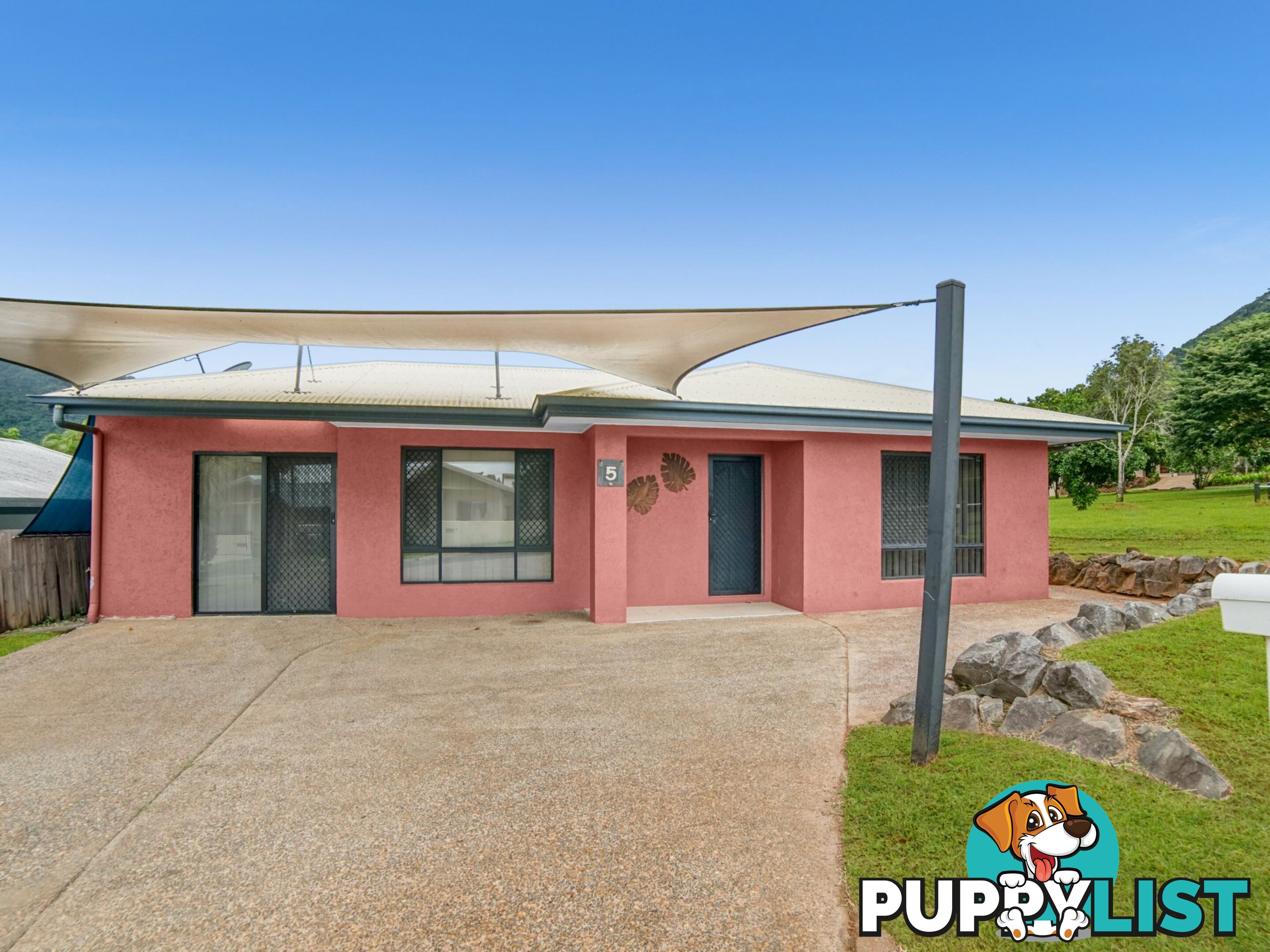 5 Saligna Close REDLYNCH QLD 4870