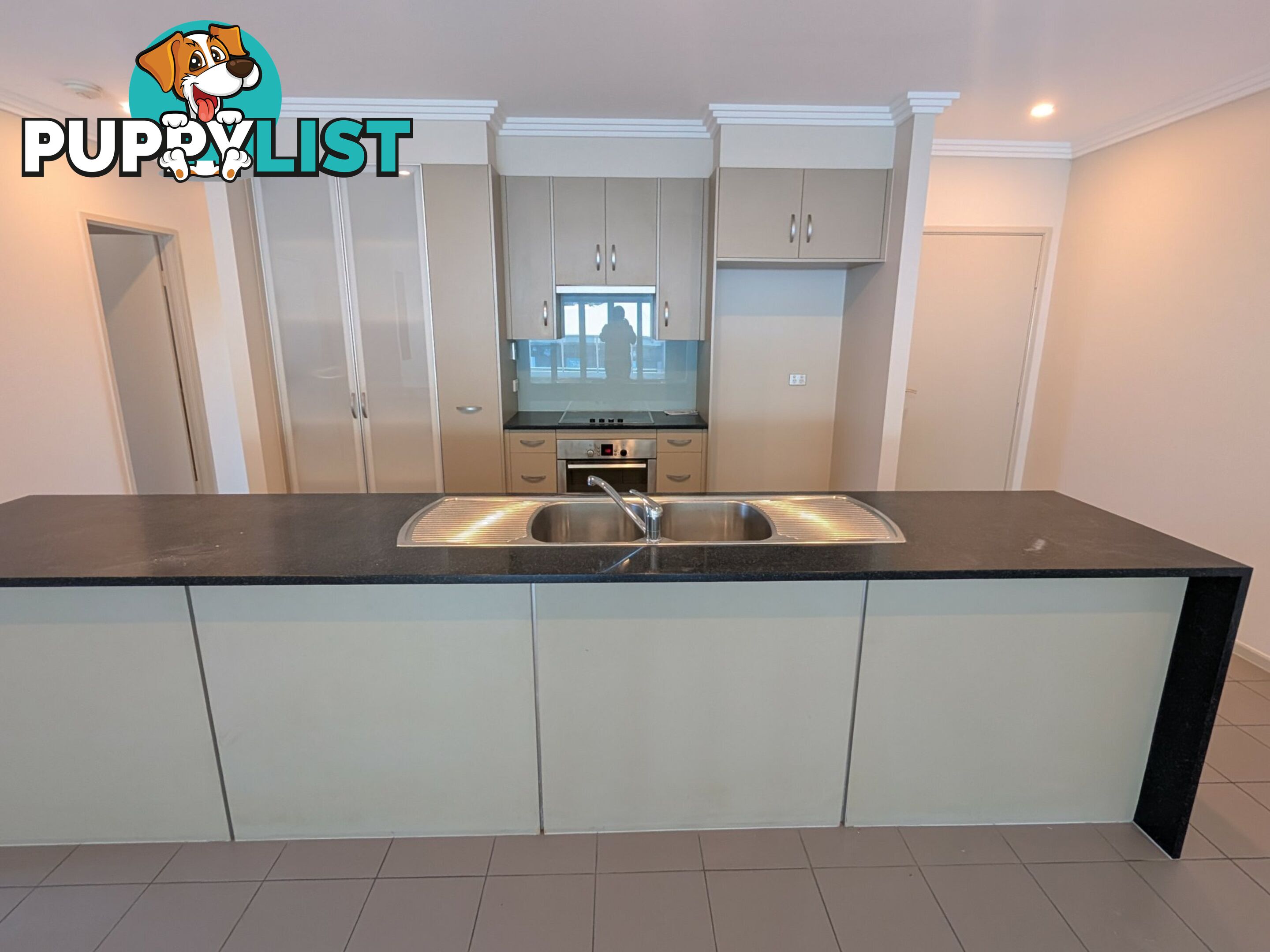 201/137 Collins Avenue EDGE HILL QLD 4870